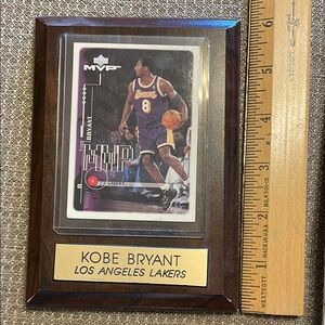 Kobe Bryant Los Angeles Lakers Plaque with Upper Deck 1999 Card